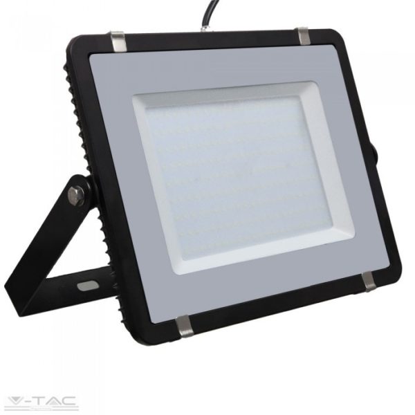 200W fekete LED reflektor Samsung chip 120lm/W A++ 6400K - PRO779